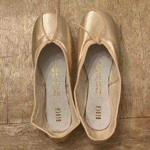 New Bloch Pointe Shoes